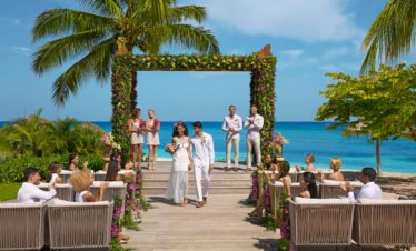 RESORT WEDDING